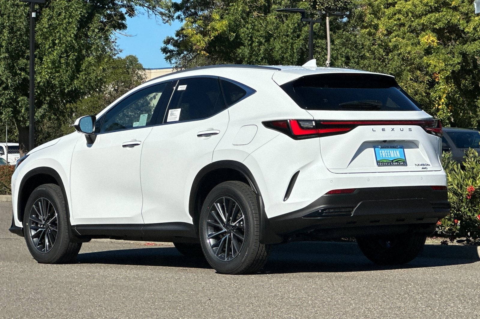 2026 Lexus NX PREMIUM PLUS AWD