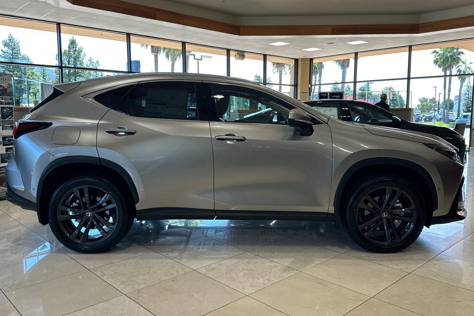 2026 Lexus NX NX 450h+ Luxury AWD