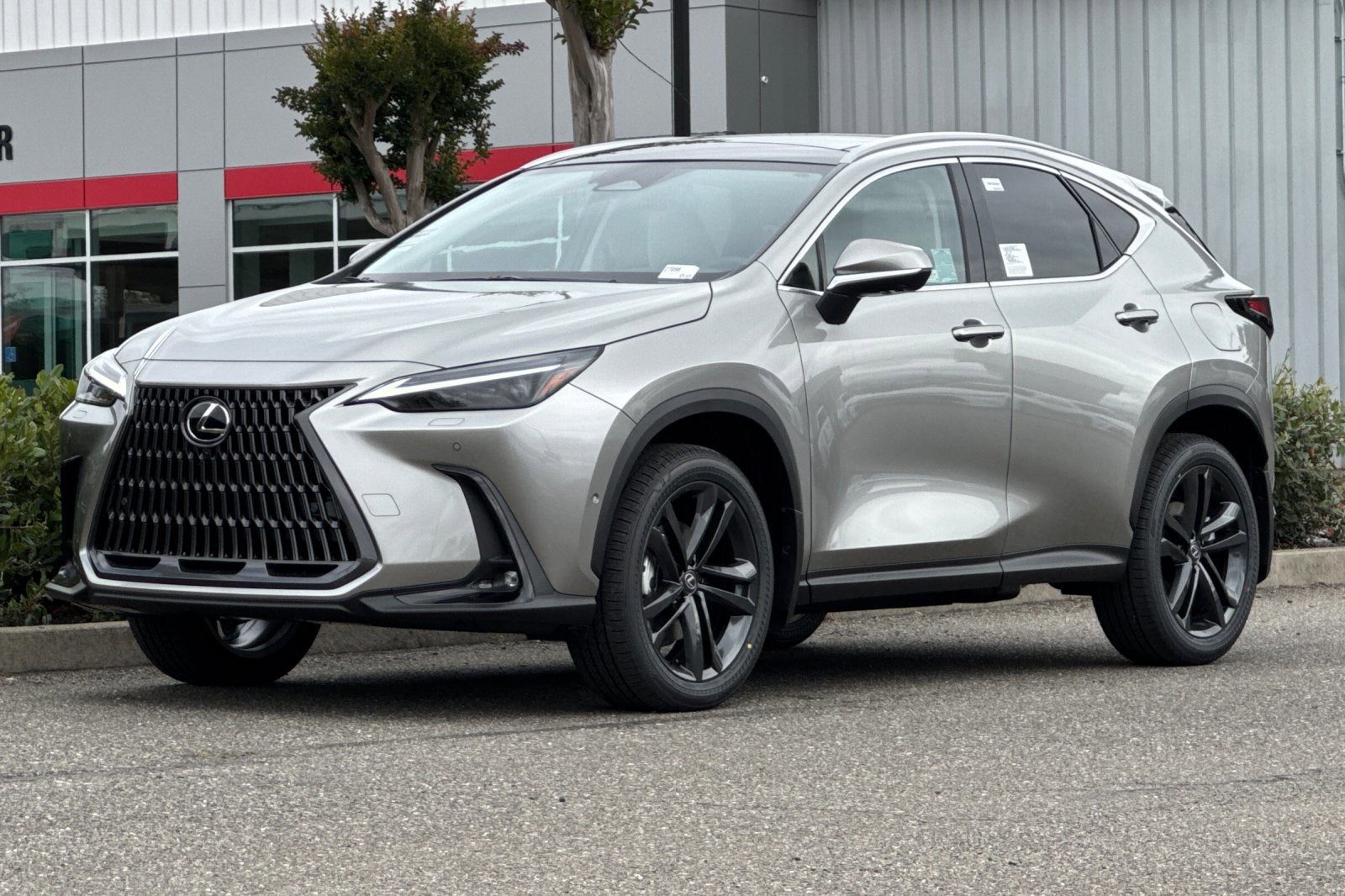2026 Lexus NX NX 450h+ Luxury AWD