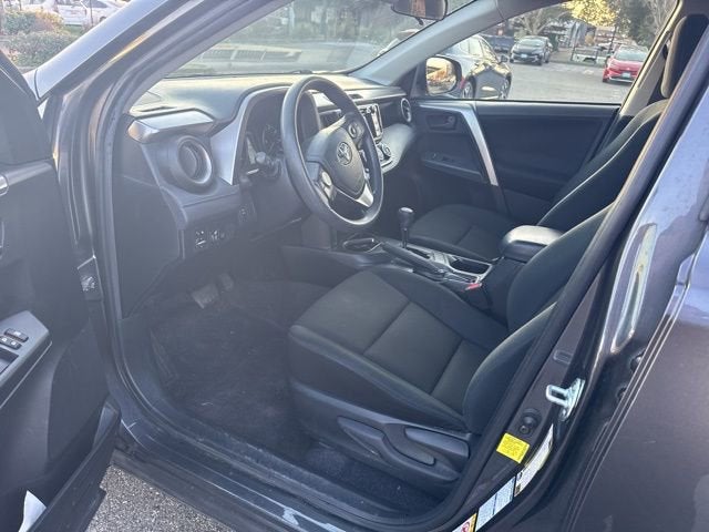 2018 Toyota RAV4 LE AWD