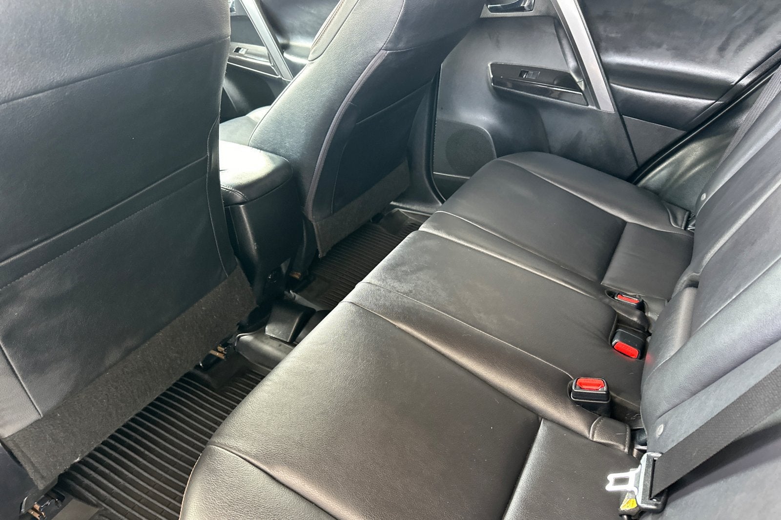 2018 Toyota RAV4 SE AWD