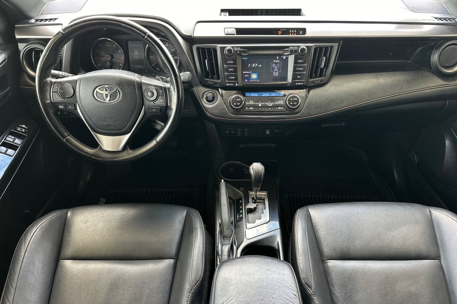 2018 Toyota RAV4 SE AWD
