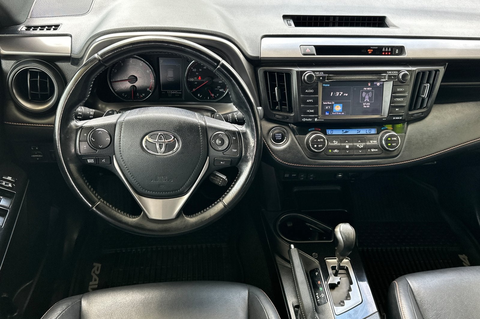 2018 Toyota RAV4 SE AWD