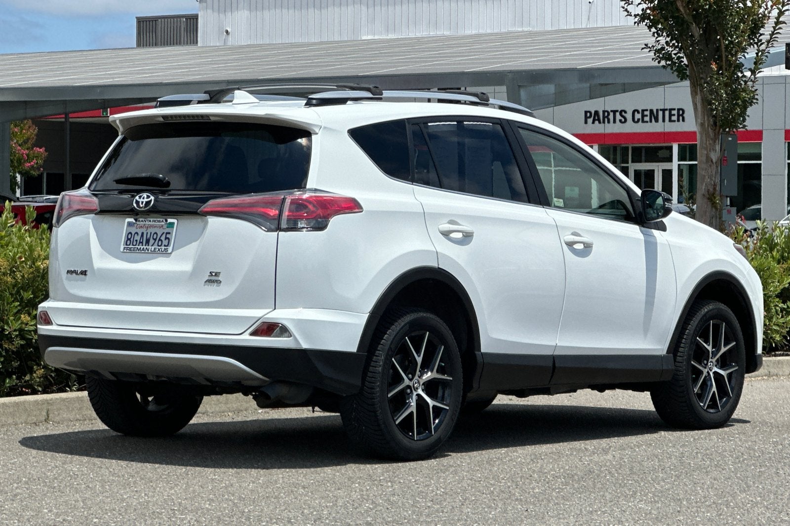 2018 Toyota RAV4 SE AWD