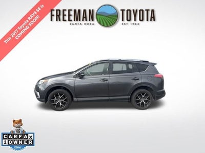 2017 Toyota RAV4 SE FWD