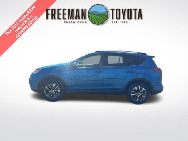 2017 Toyota RAV4 Hybrid XLE AWD