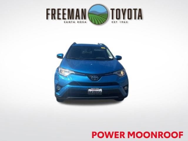 2017 Toyota RAV4 Hybrid XLE AWD