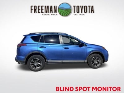 2017 Toyota RAV4 Hybrid XLE AWD