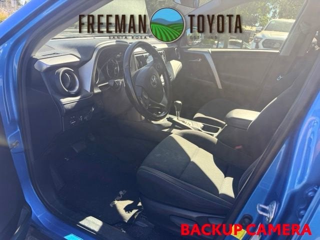 2017 Toyota RAV4 Hybrid XLE AWD