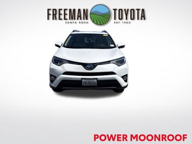 2017 Toyota RAV4 Hybrid XLE AWD