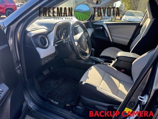 2017 Toyota RAV4 Hybrid XLE AWD