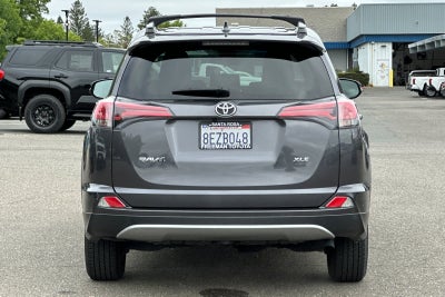 2018 Toyota RAV4 XLE FWD