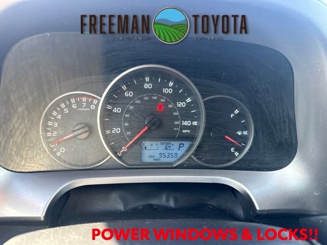 2016 Toyota RAV4 FWD 4dr LE