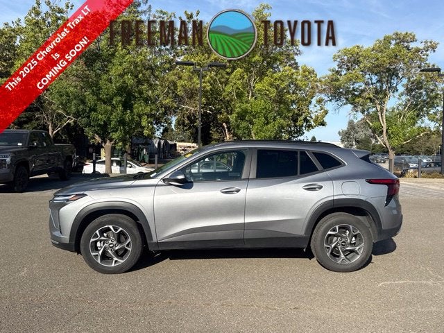 2025 Chevrolet Trax FWD 4dr LT