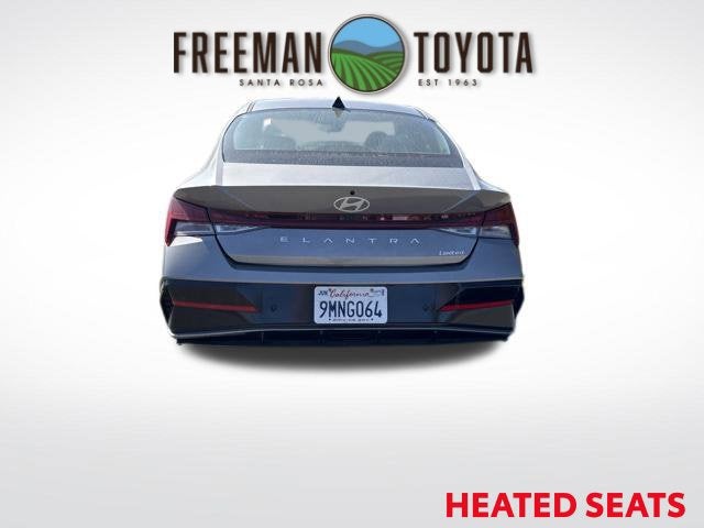 2024 Hyundai Elantra Limited IVT