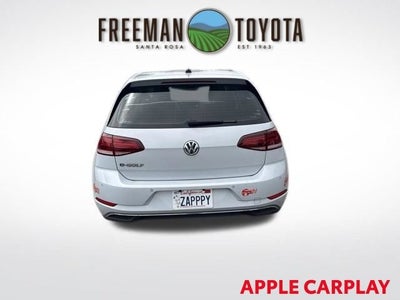 2017 Volkswagen e-Golf 4-Door SEL Premium