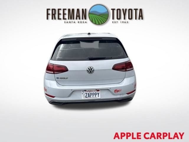2017 Volkswagen e-Golf 4-Door SEL Premium